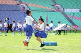 中场多次制造威胁，表现亮点突出