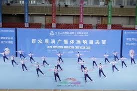 F1阿布扎比收官战：迈凯伦陷入双车争冠难题，领队回应弃车保帅传闻