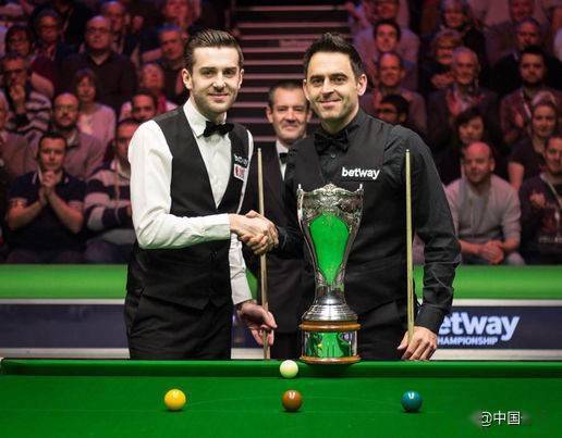 年轻边锋法 年轻边锋法