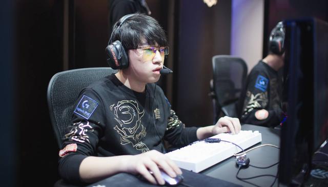 多进攻套路 多进攻套路